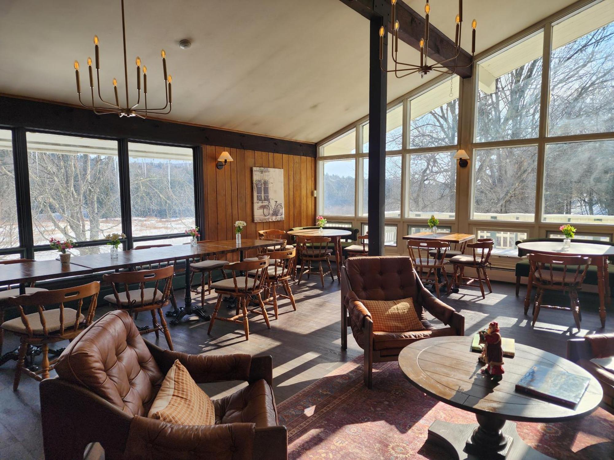 Mountaineer Inn West Dover Exteriör bild