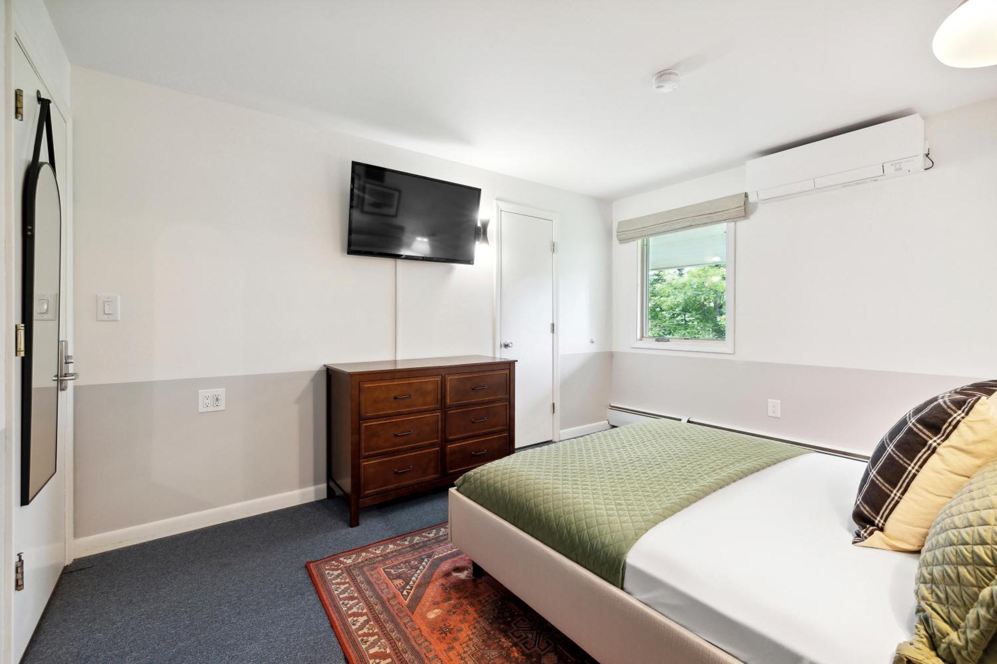 Mountaineer Inn West Dover Exteriör bild