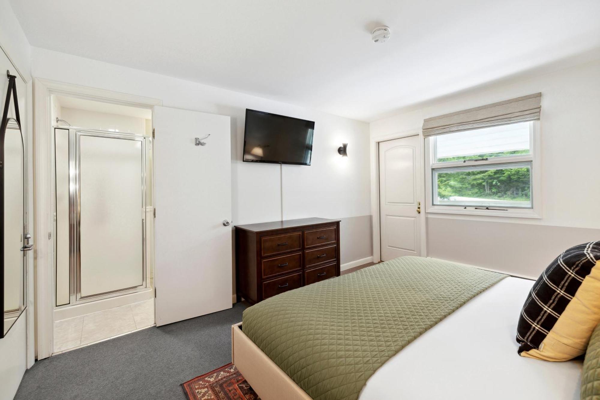 Mountaineer Inn West Dover Exteriör bild