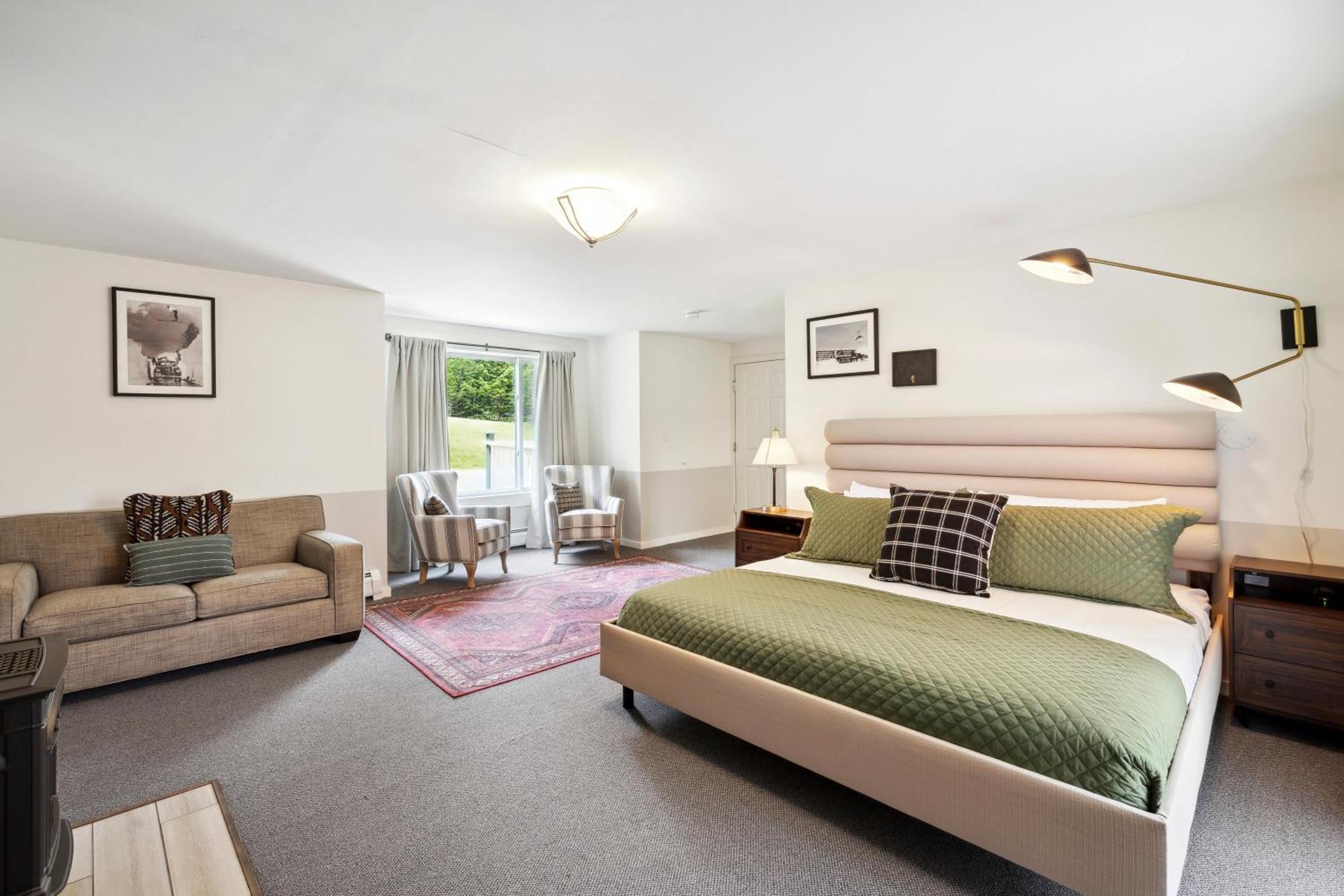 Mountaineer Inn West Dover Exteriör bild